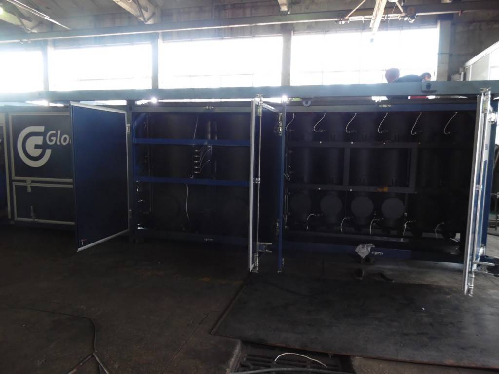 GlobeCore oil filtration machine