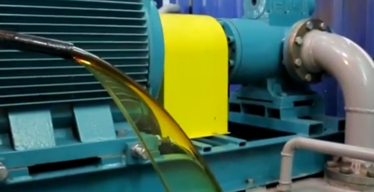 Purificación de aceite de turbina