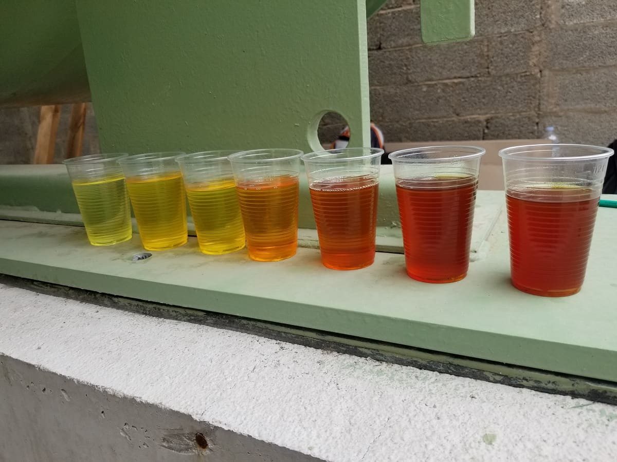 Blanchiment de l’huile de transformateur