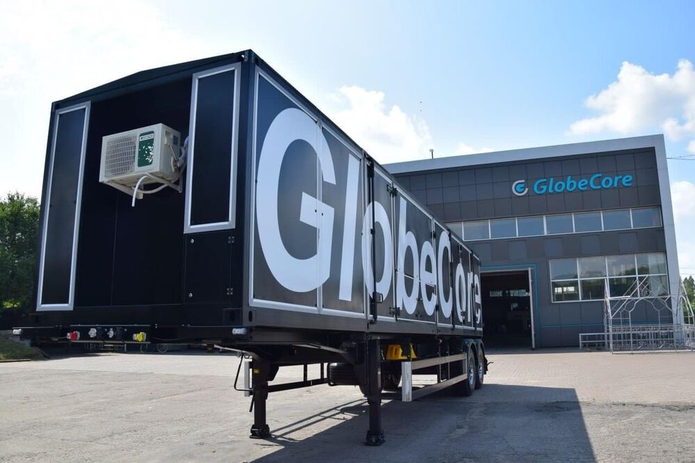 Reactivation clay polishing system for oils and fuels